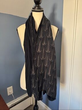 Black Patterned Lightweight Scarf Wrap
